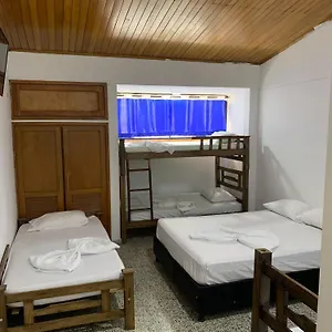  Hotel Mi Tierra